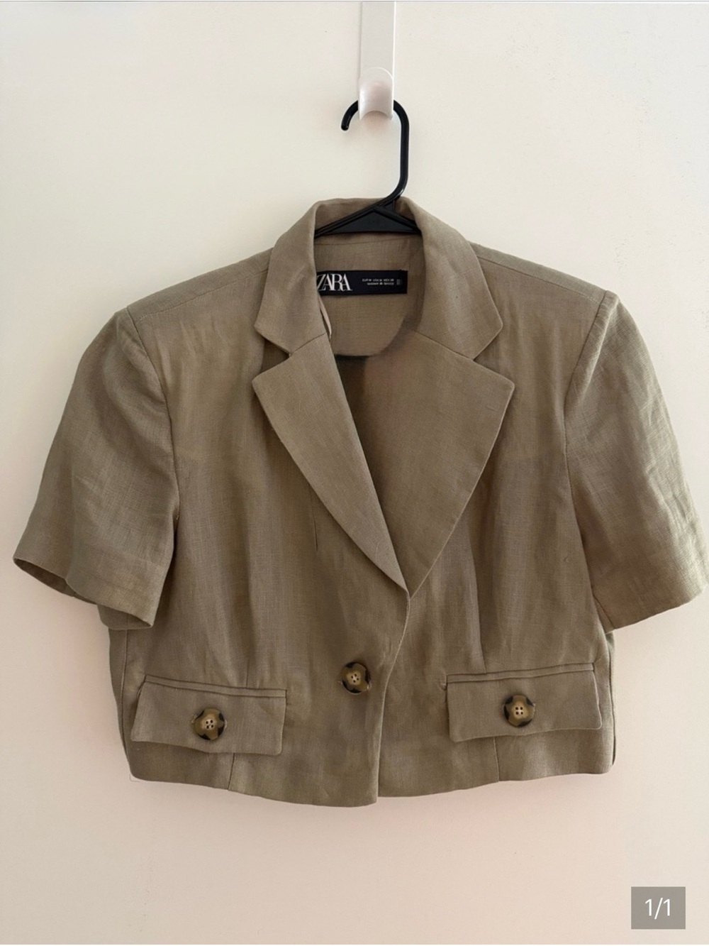 Zara Cropped Short-Sleeve Blazer in Olive
